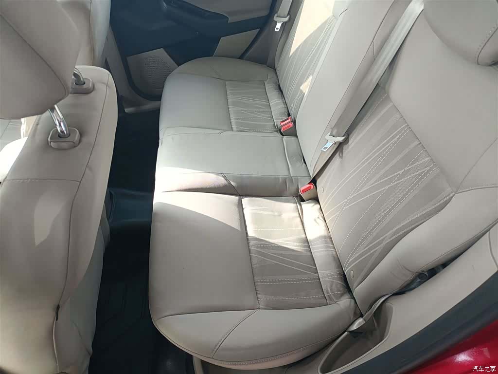 Ford Focus, 2017 13
