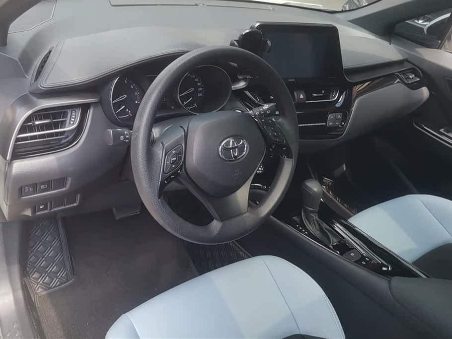 Toyota IZOA