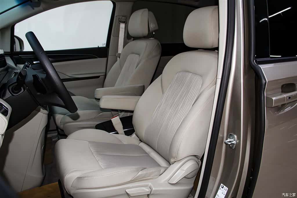 Buick GL8, 2023 15