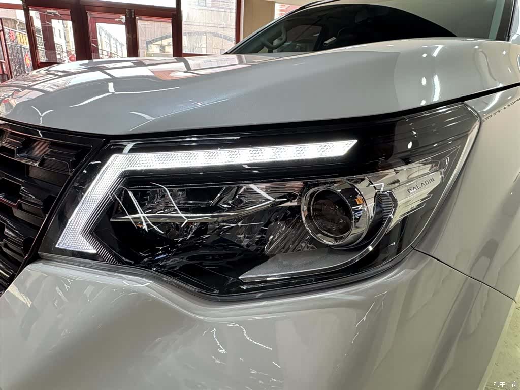 Nissan Paladin, 2024 21