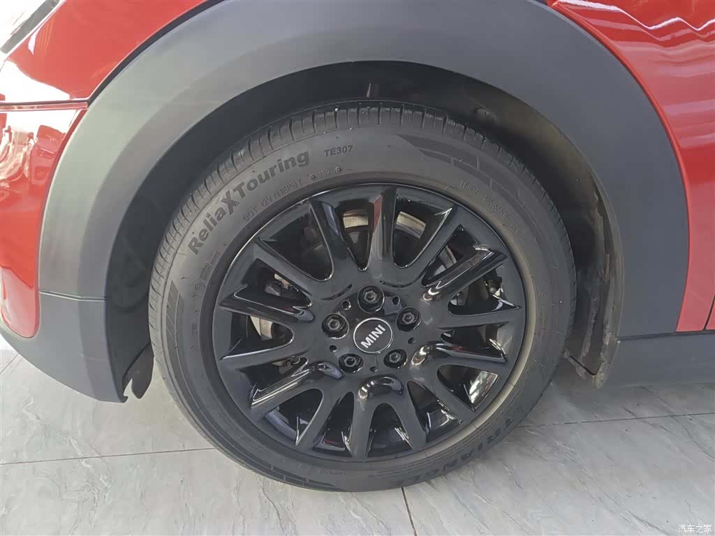 Mini ONE, 2018 25