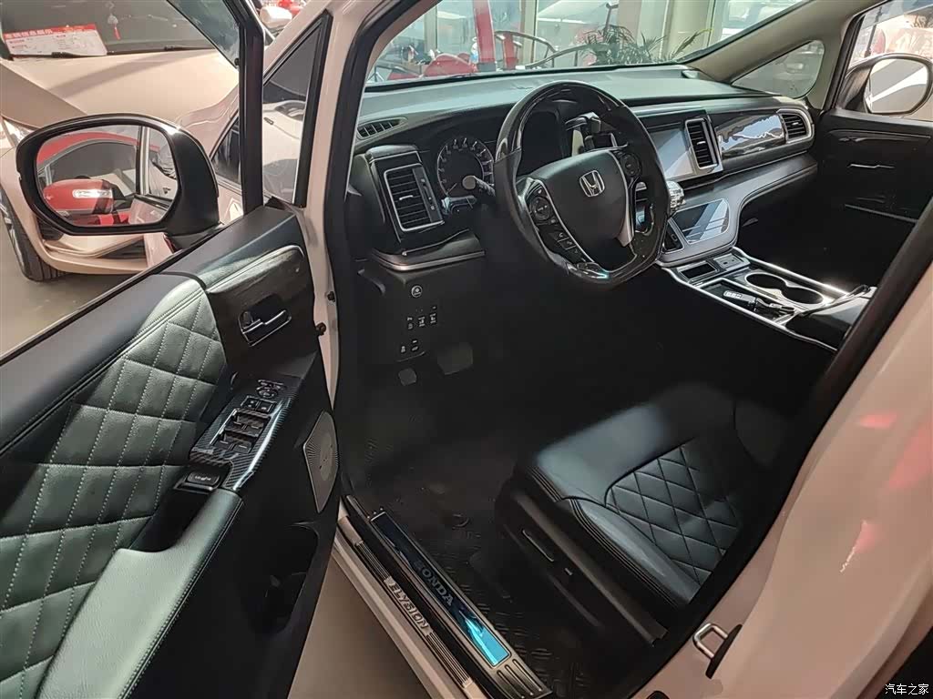 Honda Elysion, 2019 12