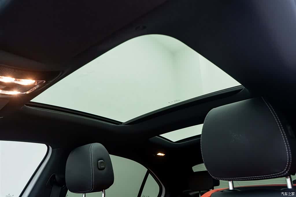Mercedes-Benz A-Class, 2024 28