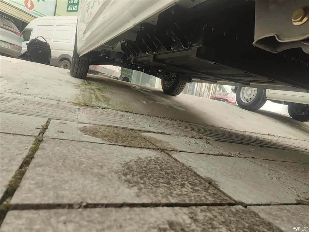 DongFeng EM27, 2025 22