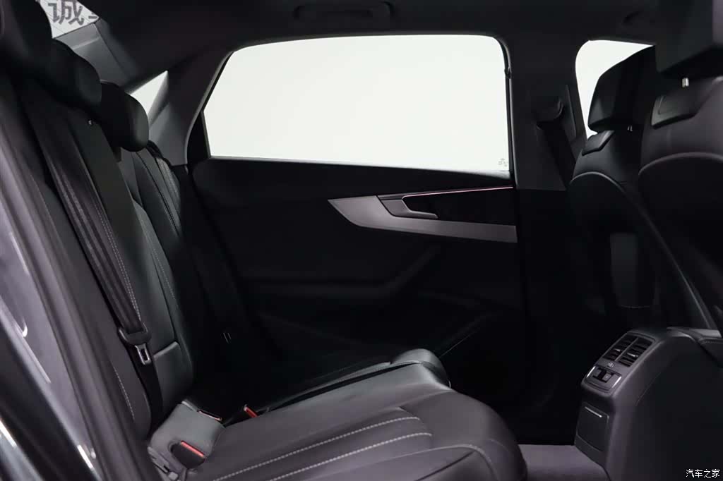 Audi A4L, 2020 6