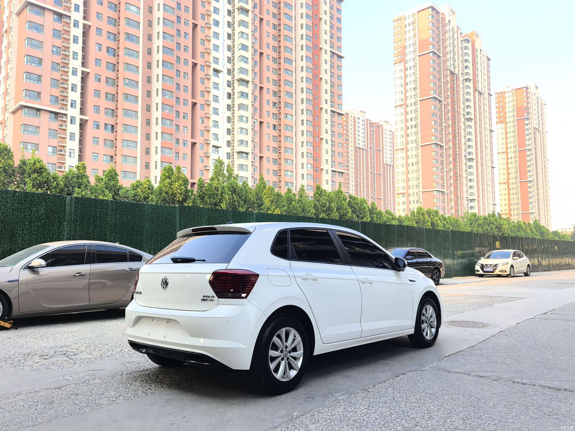 Volkswagen Polo, 2021 все фото
