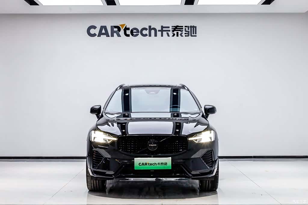 Volvo XC60, 2024 2