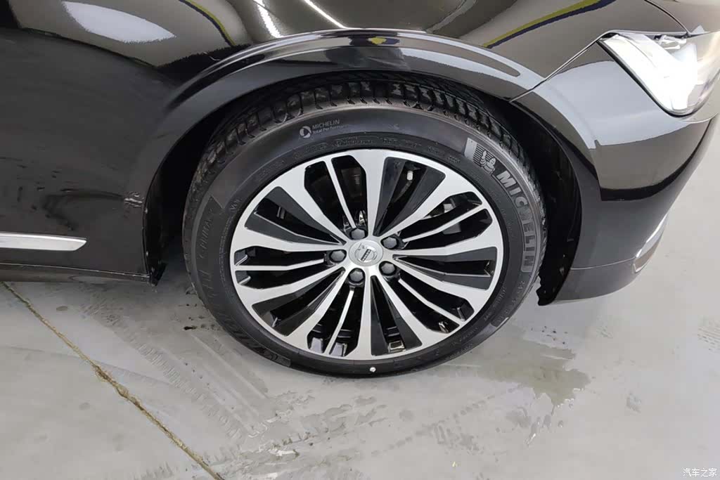 Volvo S90, 2023 6