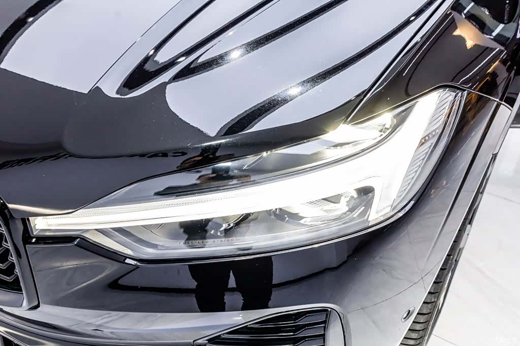 Volvo XC60, 2024 35