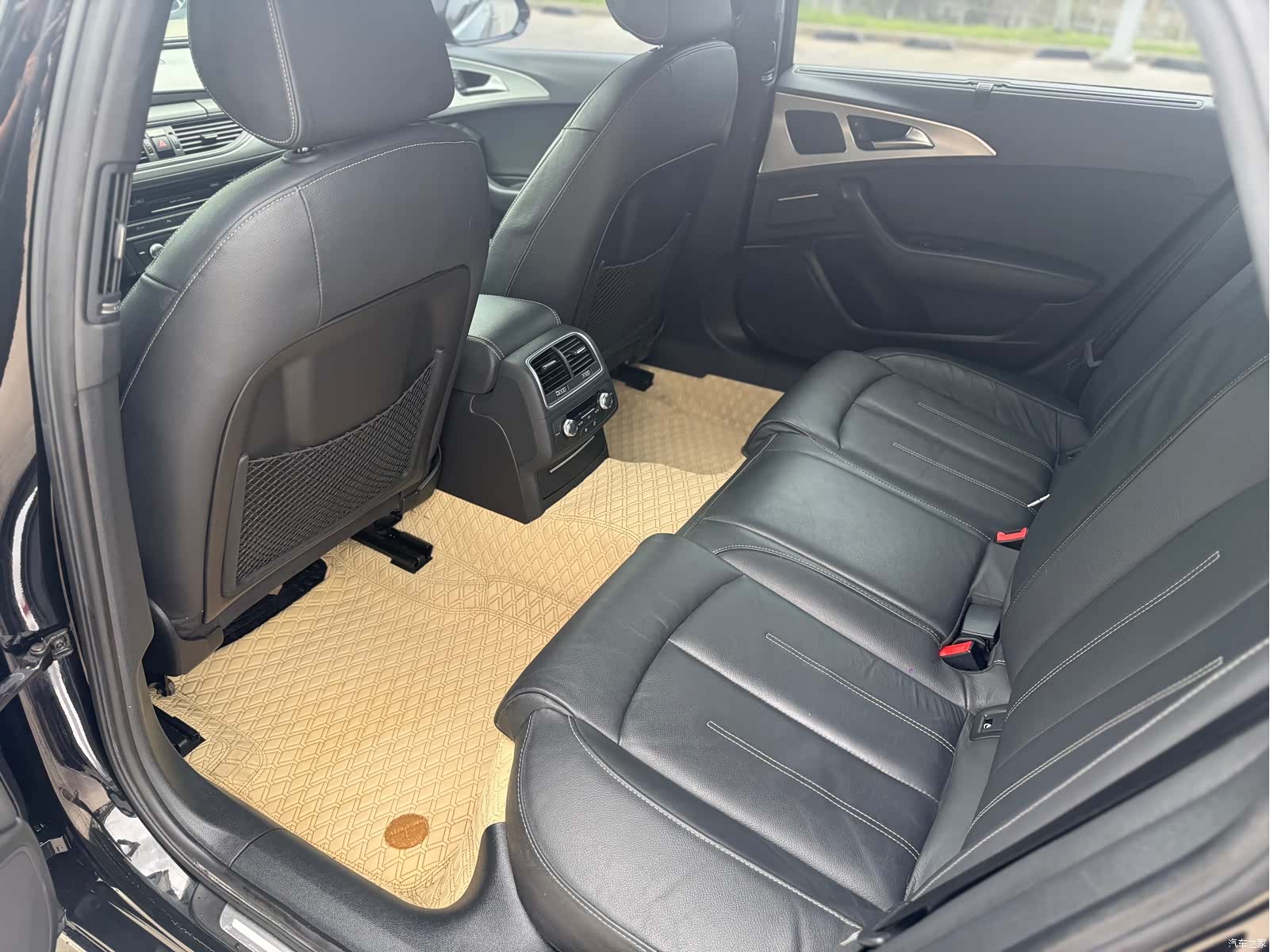 Audi A6L, 2018 8