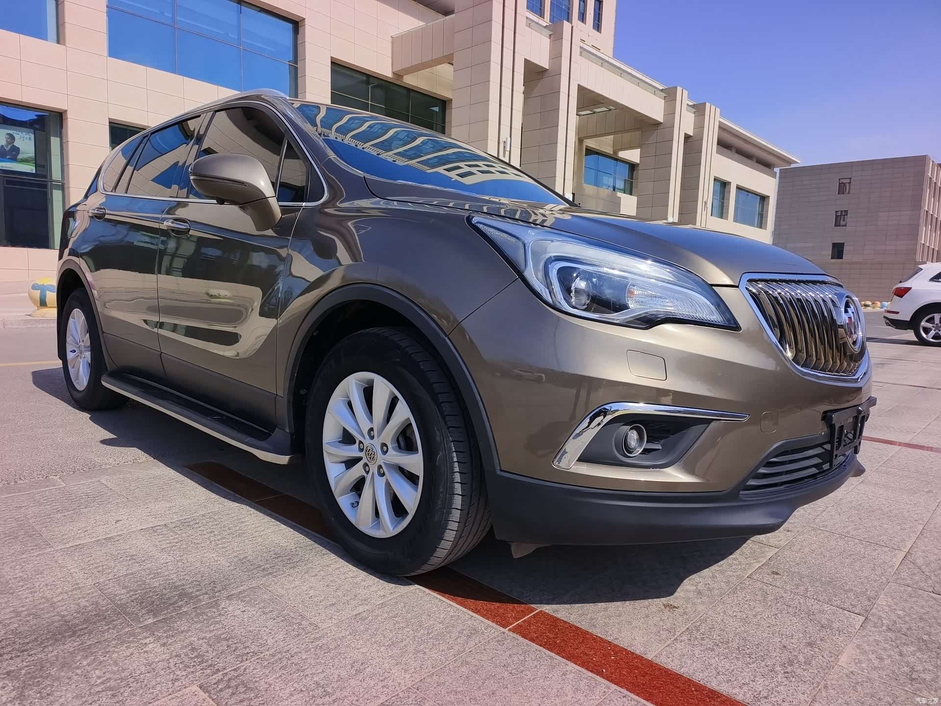 Buick Envision Plus, 2016 3