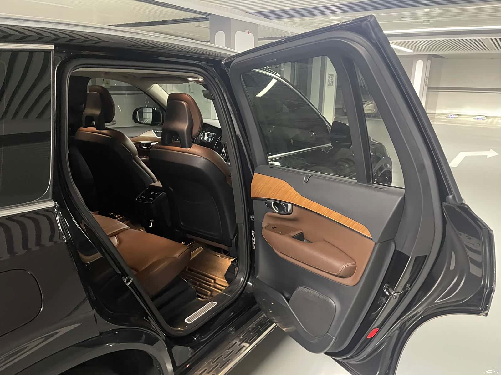 Volvo XC90, 2020 21