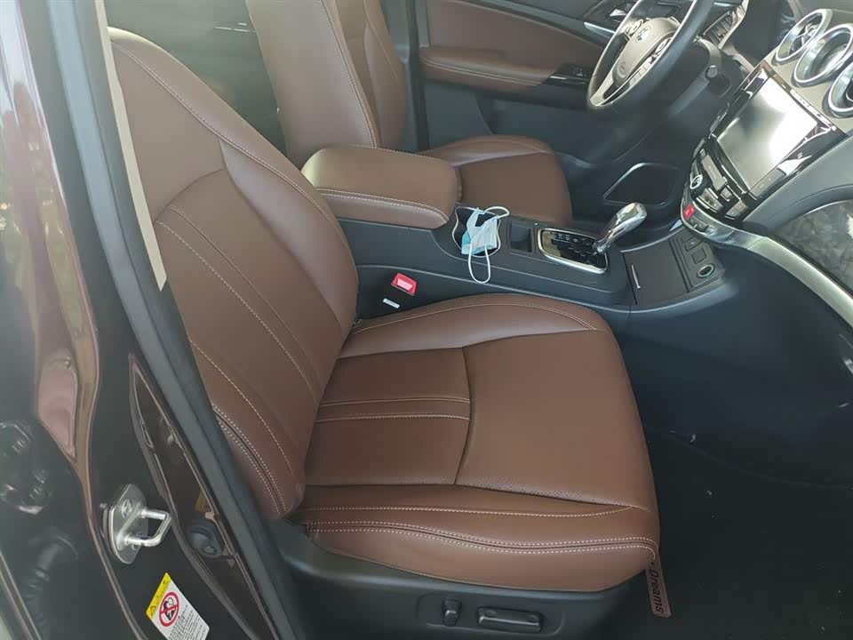 BYD S7