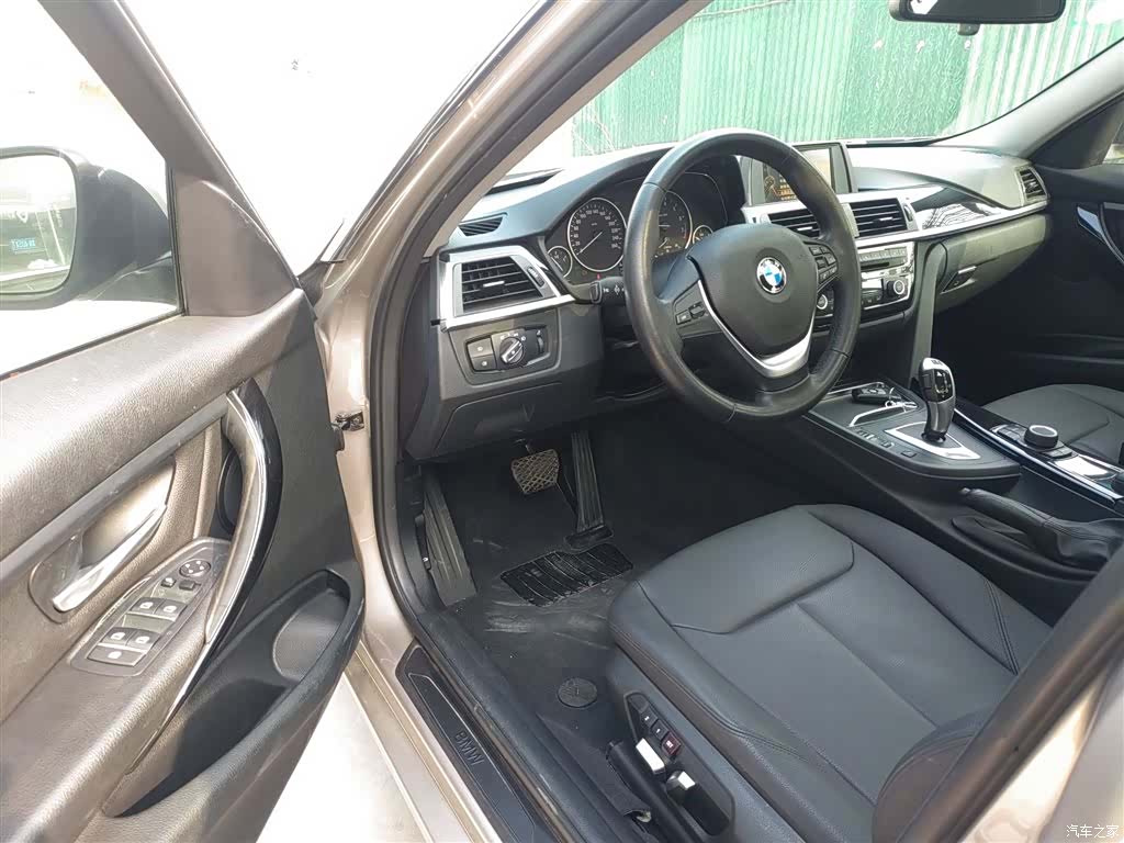 BMW 3 Series, 2017 12