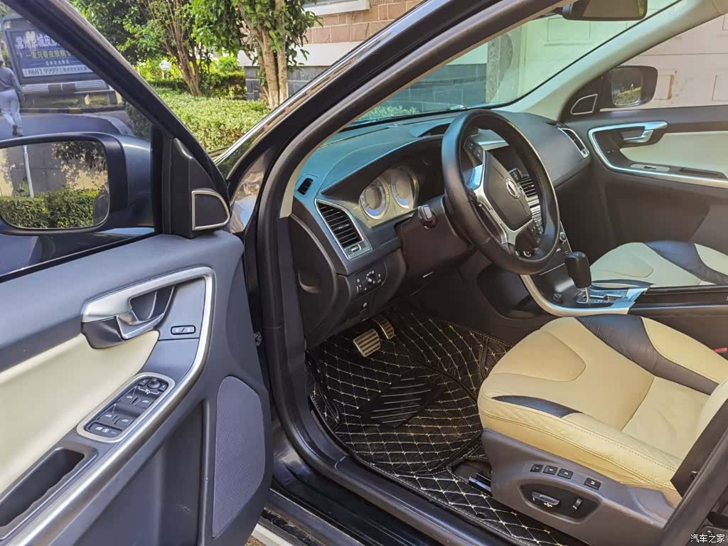Volvo XC60, 2011 13