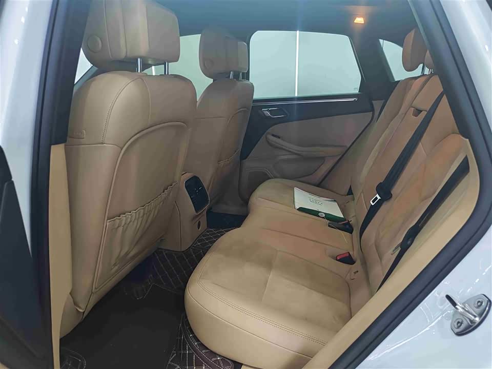Porsche Macan Porsche Macan