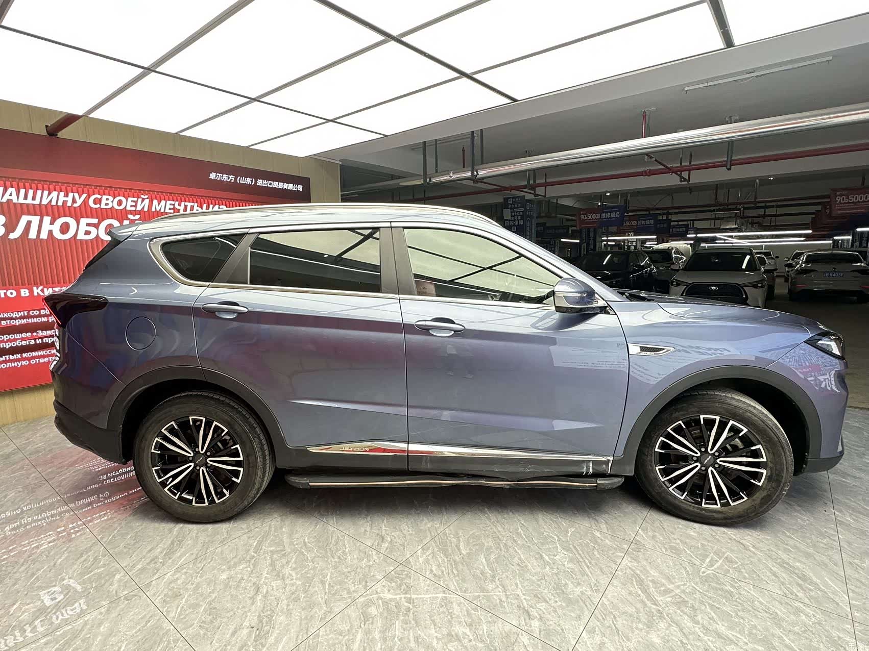 Jetour X70, 2022 4