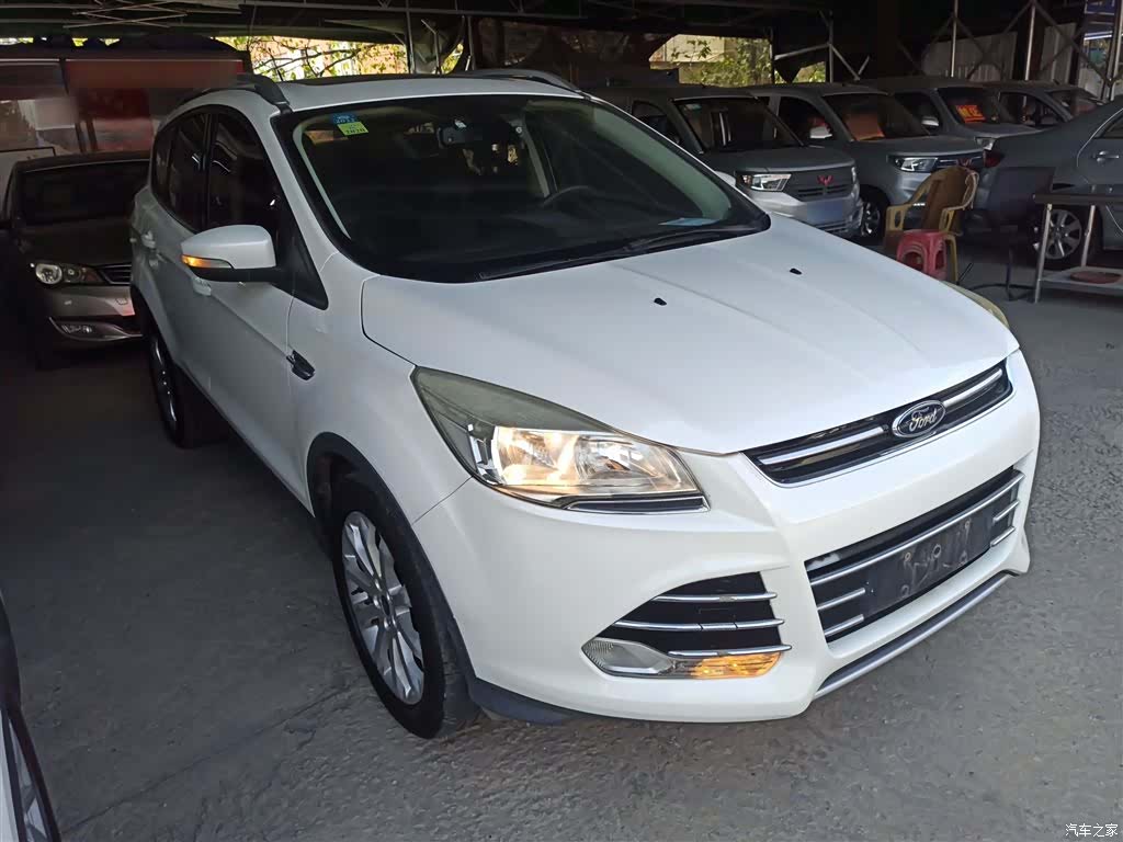 Ford Kuga, 2016 4
