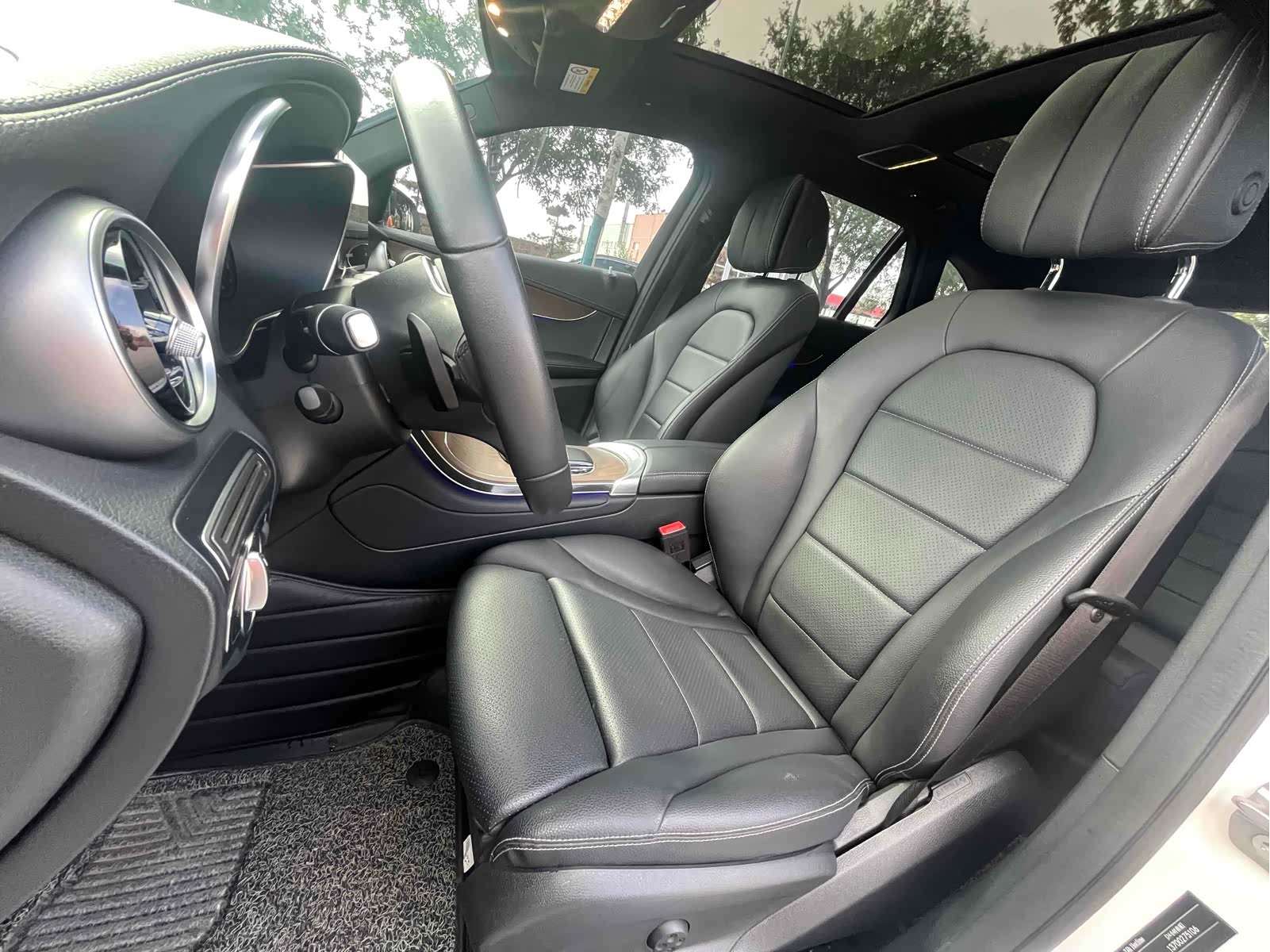 Mercedes-Benz GLC, 2022 10