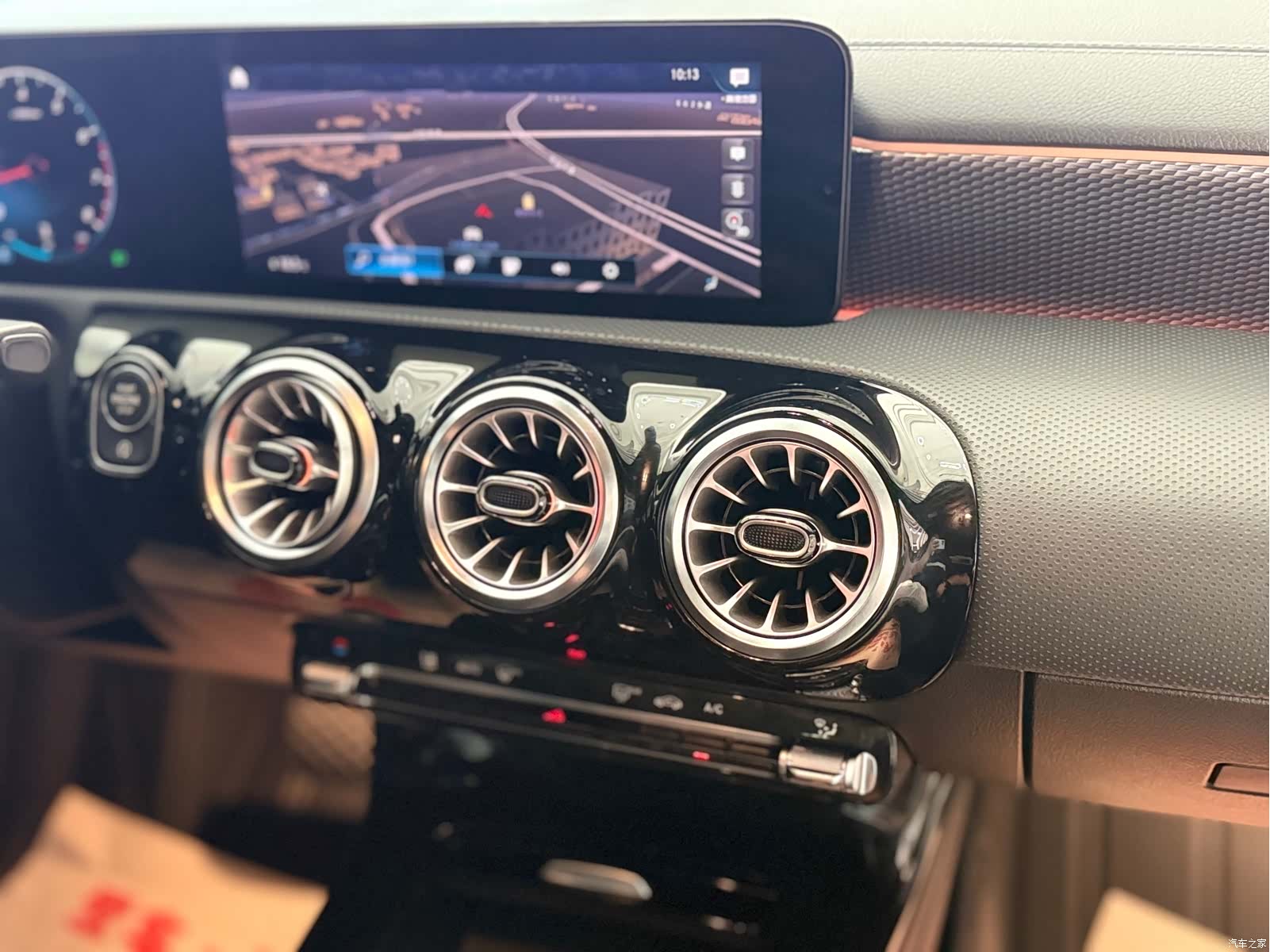 Mercedes-Benz A-Class, 2022 14