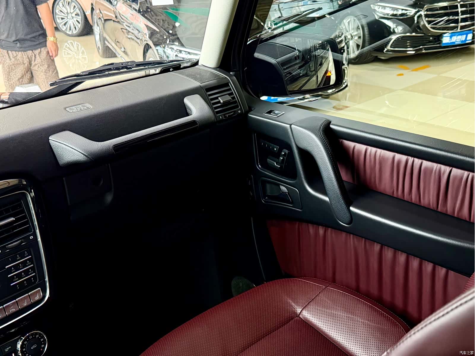 Mercedes-Benz G-Class, 2017 16
