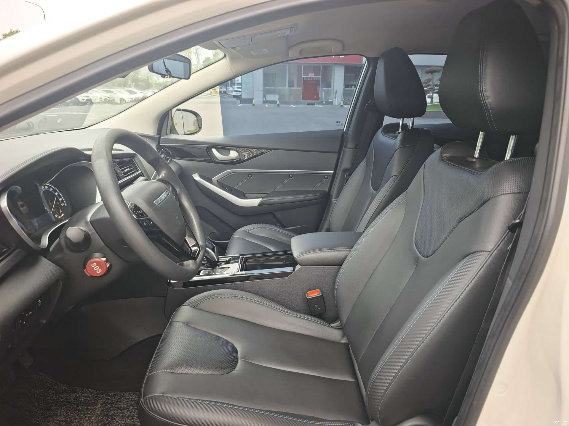 Nissan D60EV, 2022 все фото