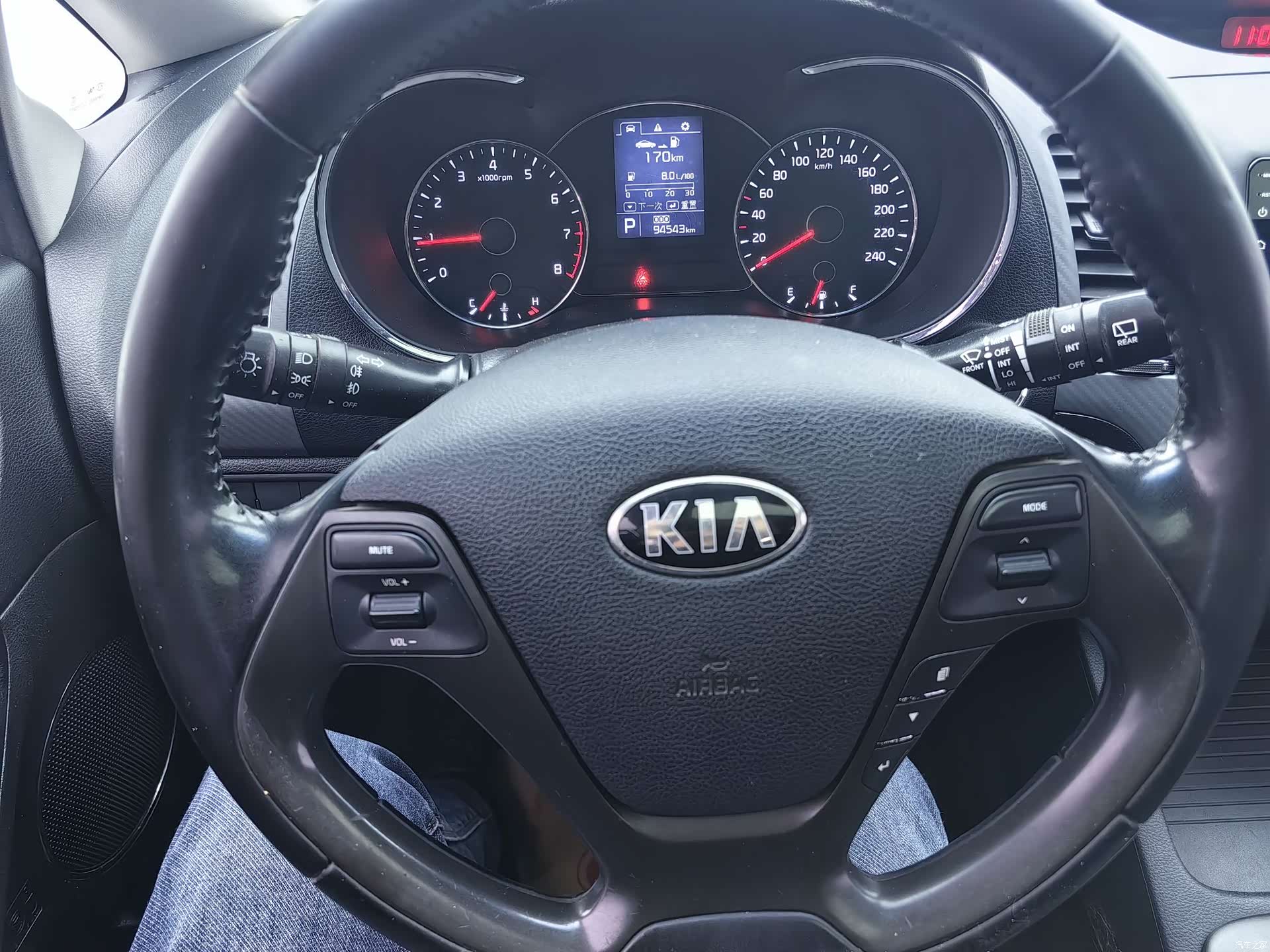 Kia K3, 2015 10