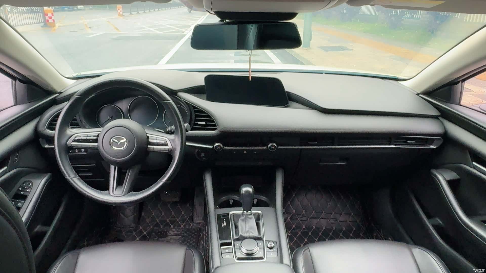 Mazda Mazda3, 2020 все фото