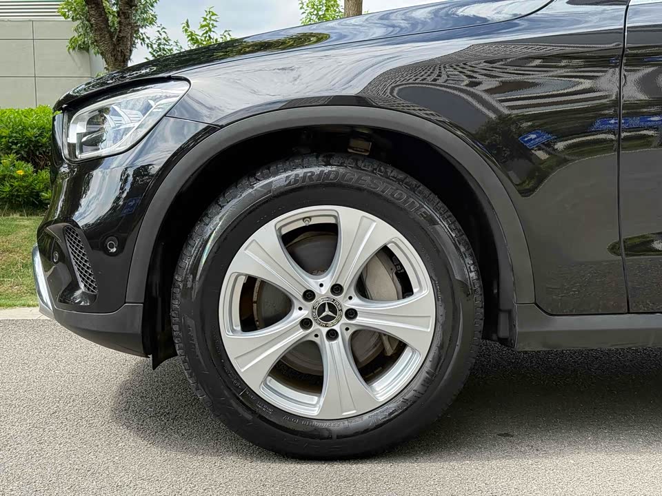 Mercedes-Benz GLC Mercedes-Benz GLC
