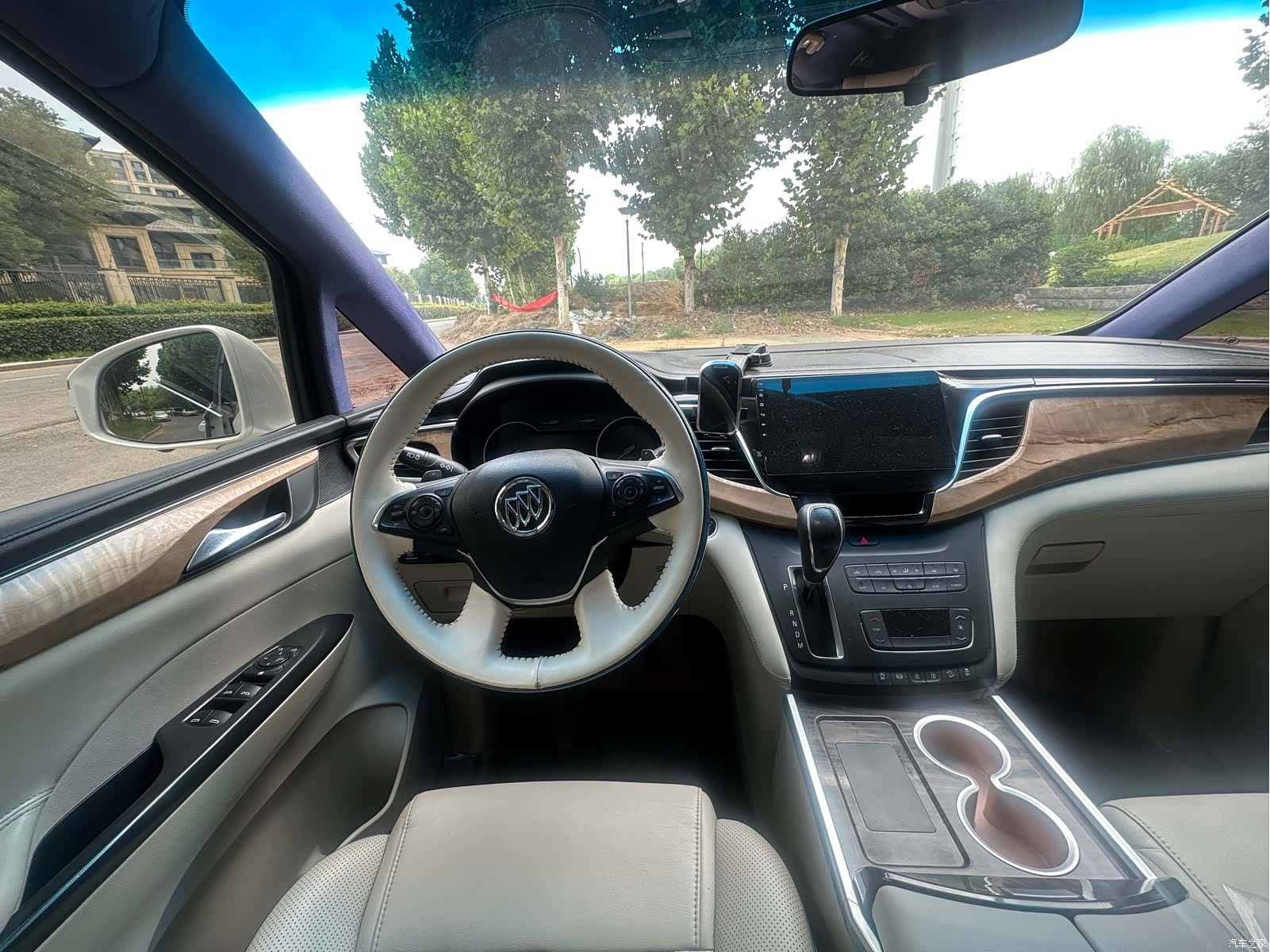Buick GL8, 2019 7