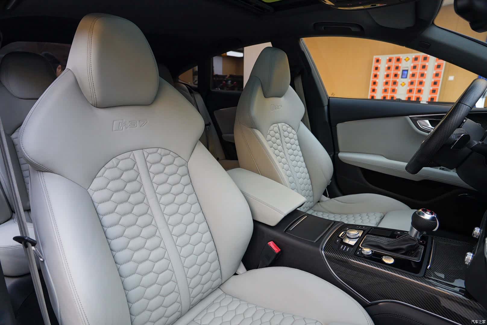 Audi RS, 2014 17