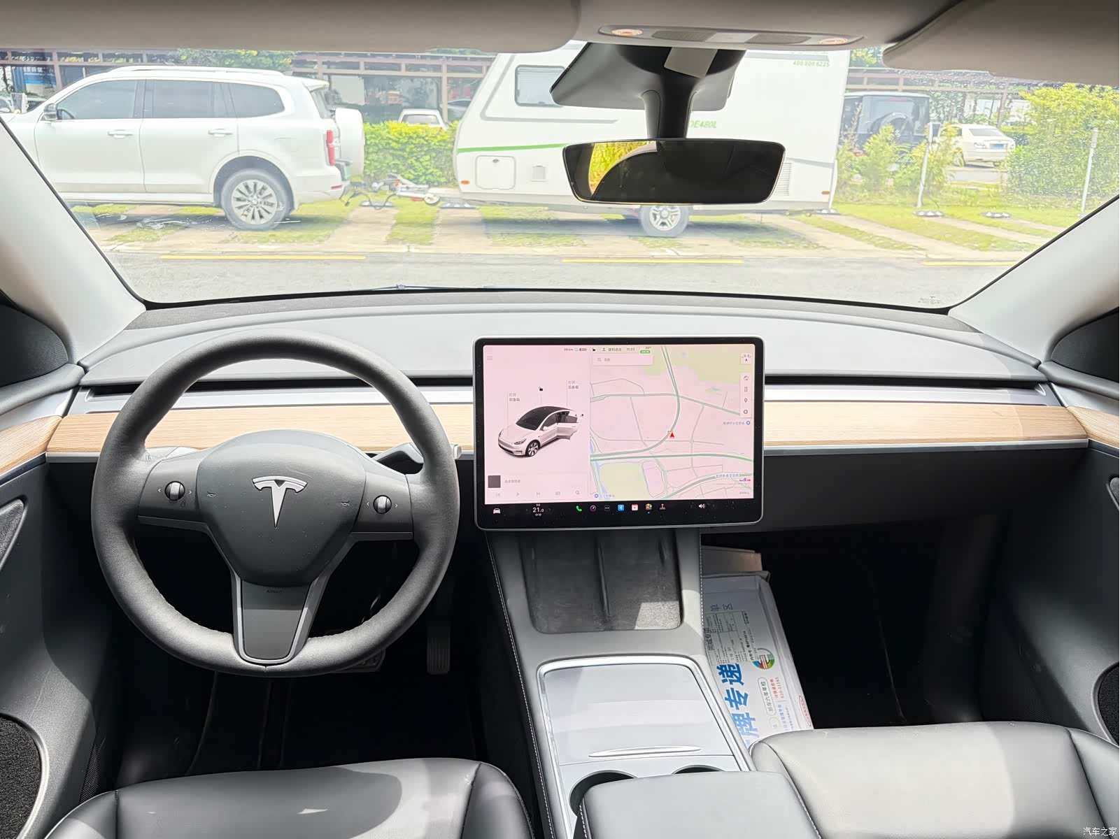 Tesla Model Y, 2022 7