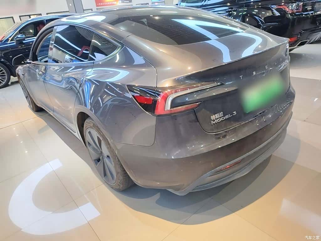 Tesla Model 3, 2024 все фото