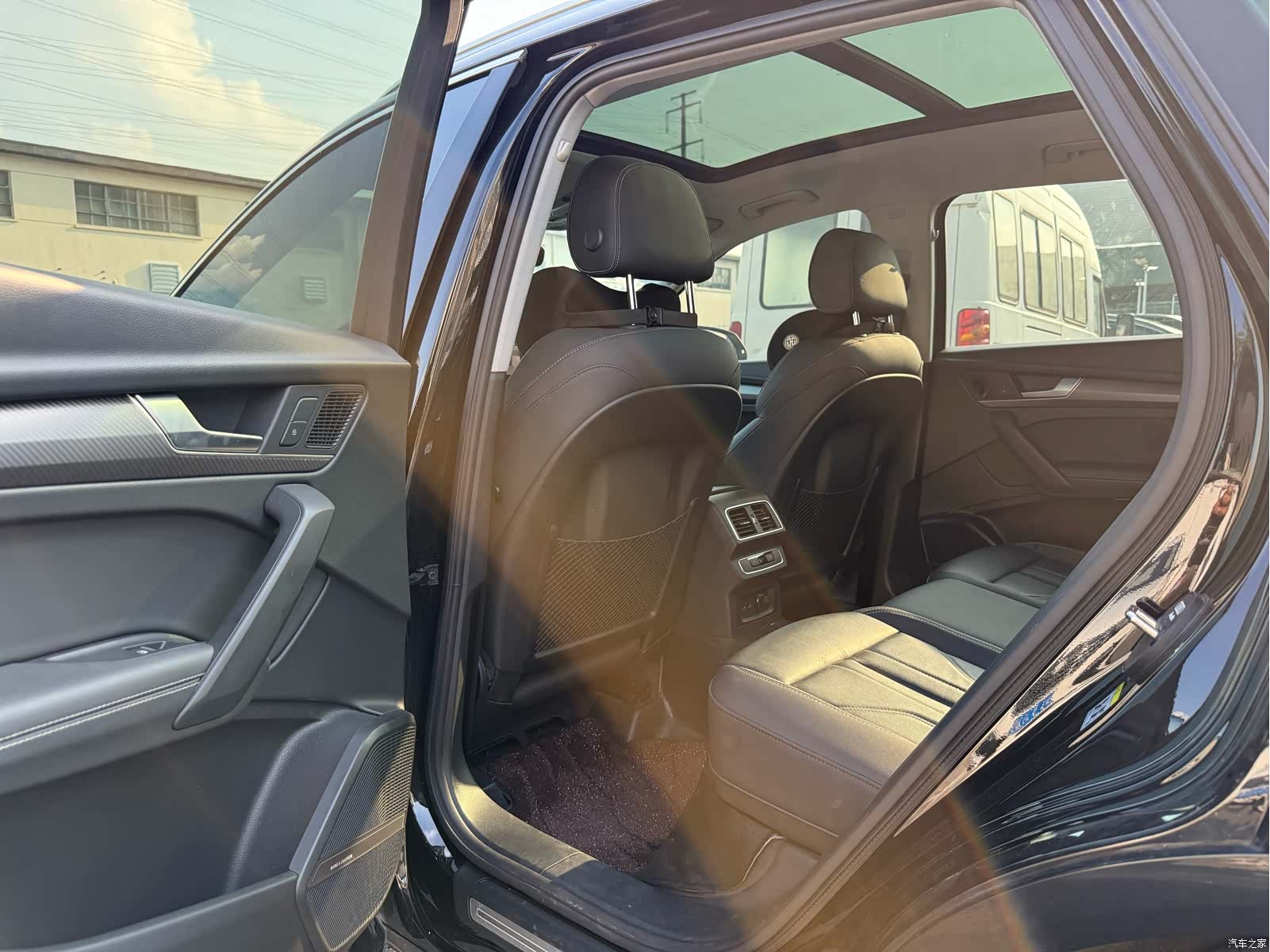Audi Q5L, 2021 16
