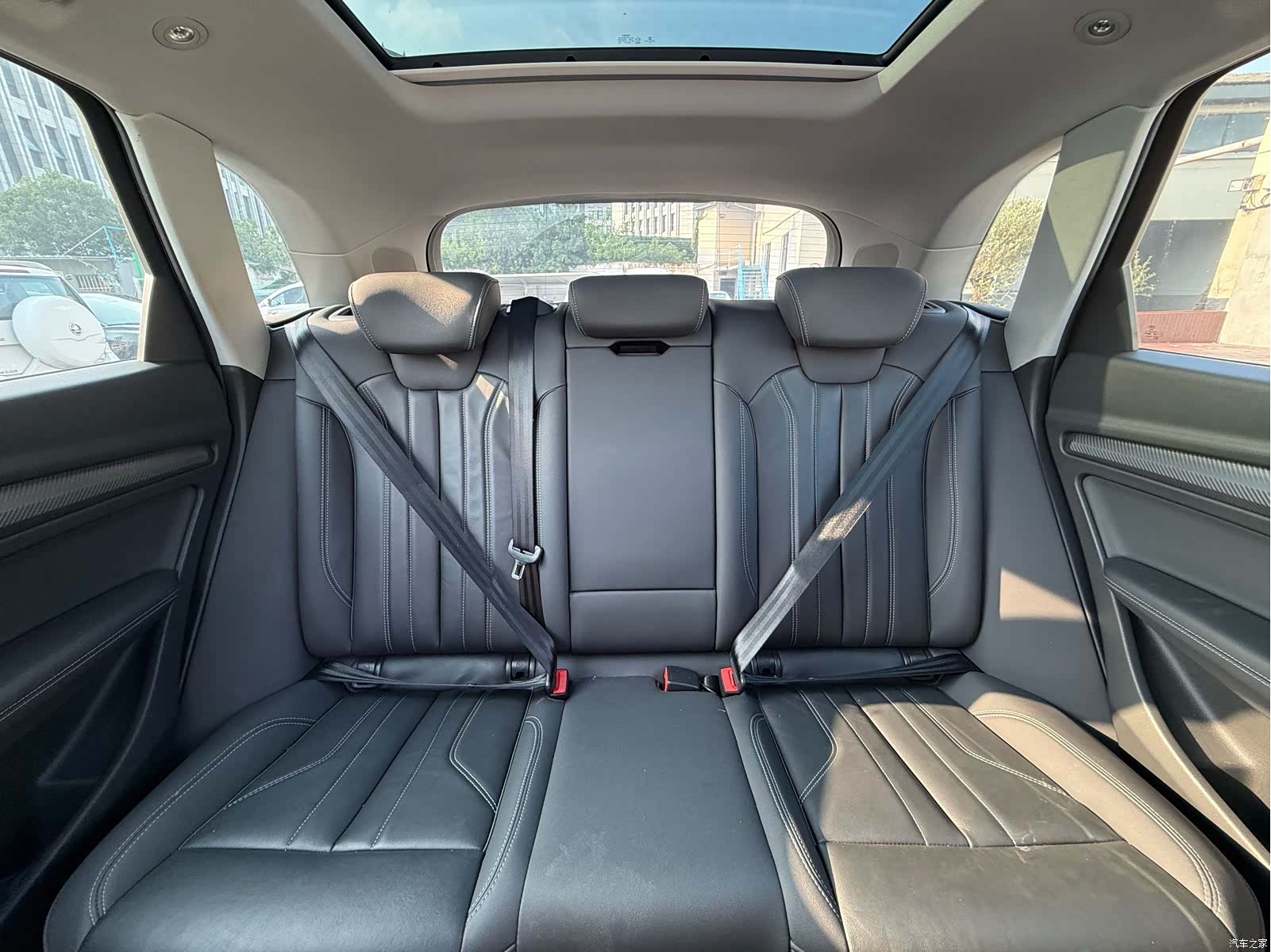 Audi Q5L, 2021 21