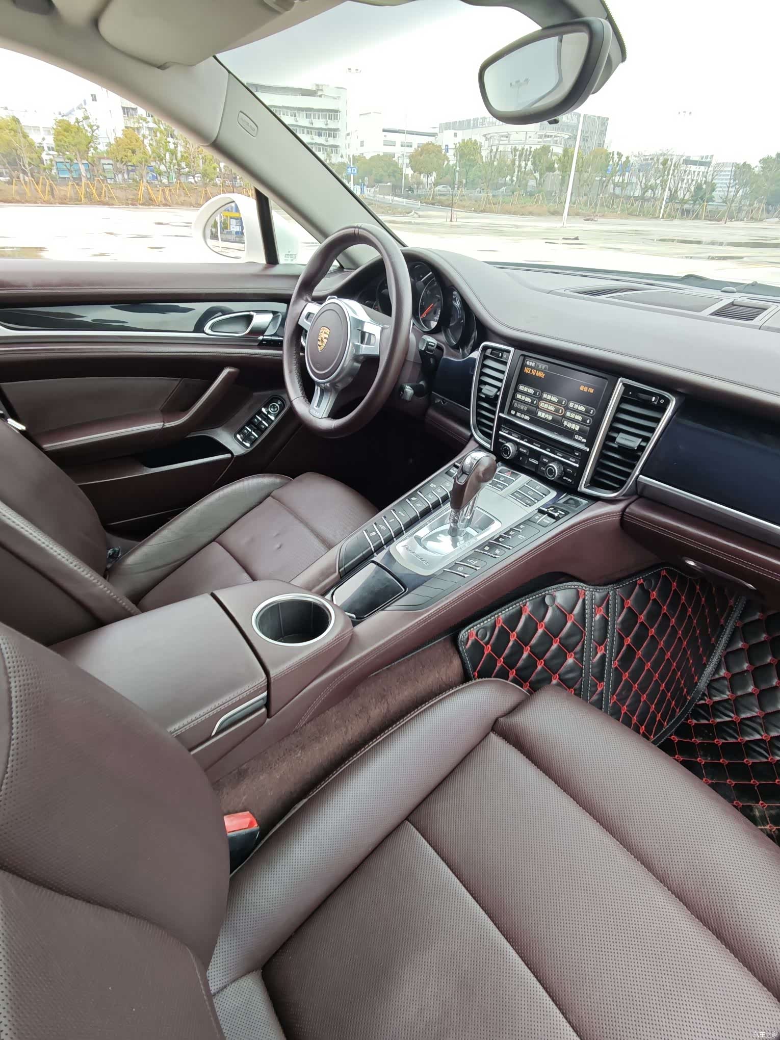 Porsche Panamera, 2011 17