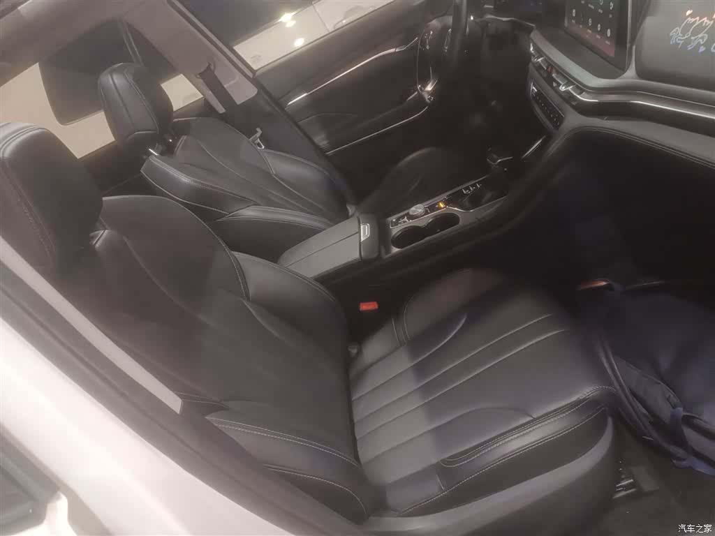 Changan CS75, 2020 17