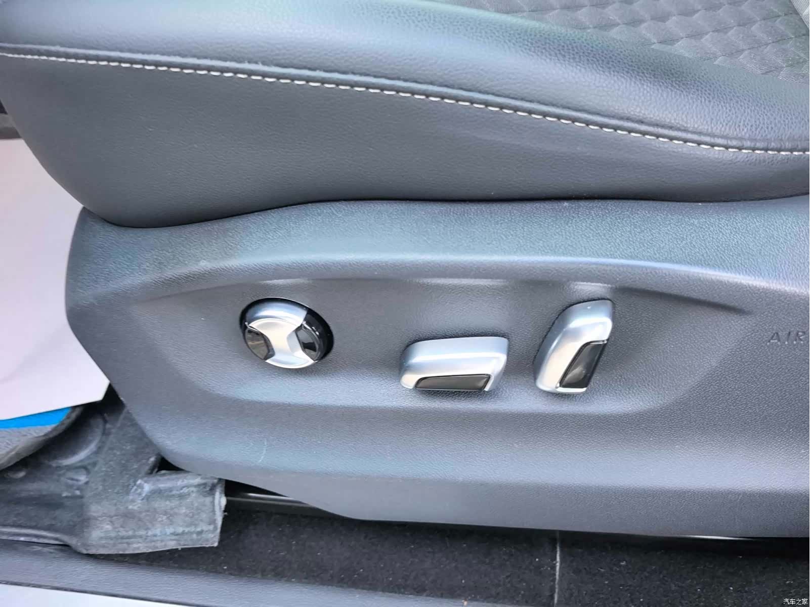 Volkswagen Teramont X, 2021 14