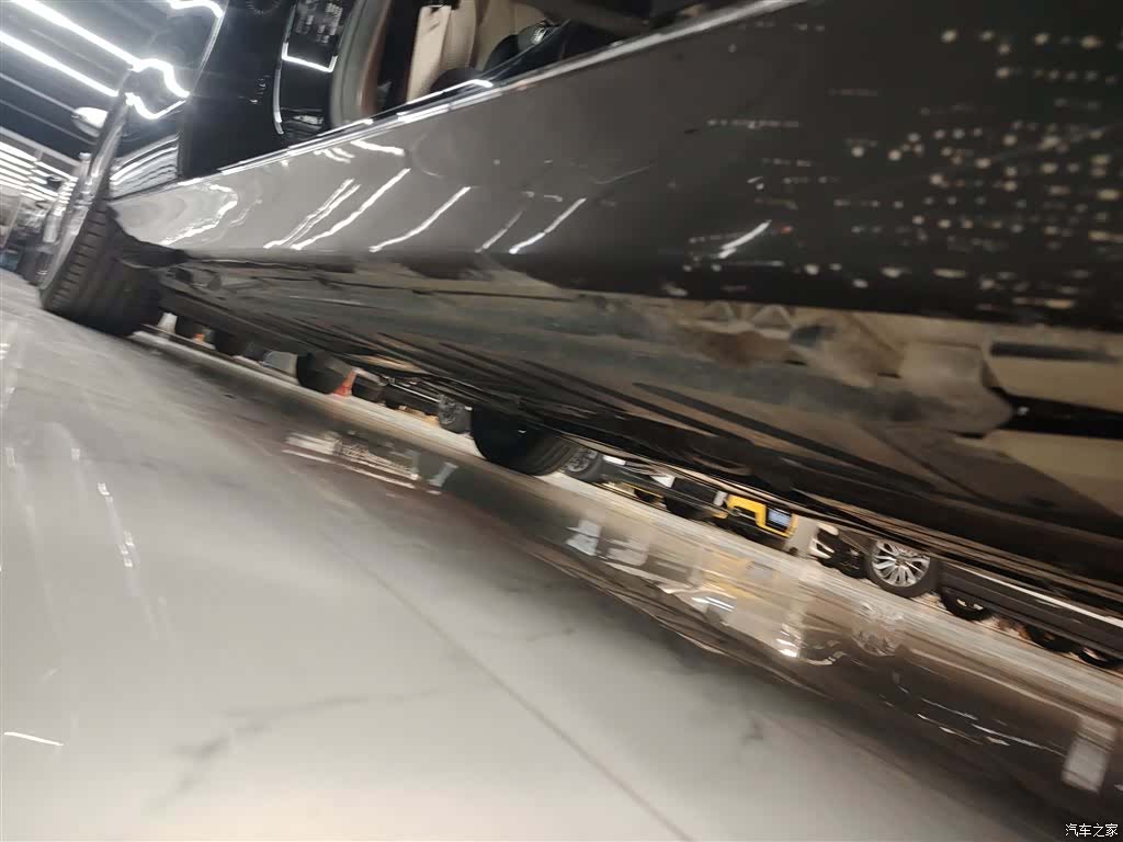 Mercedes-Benz E-Class, 2023 16