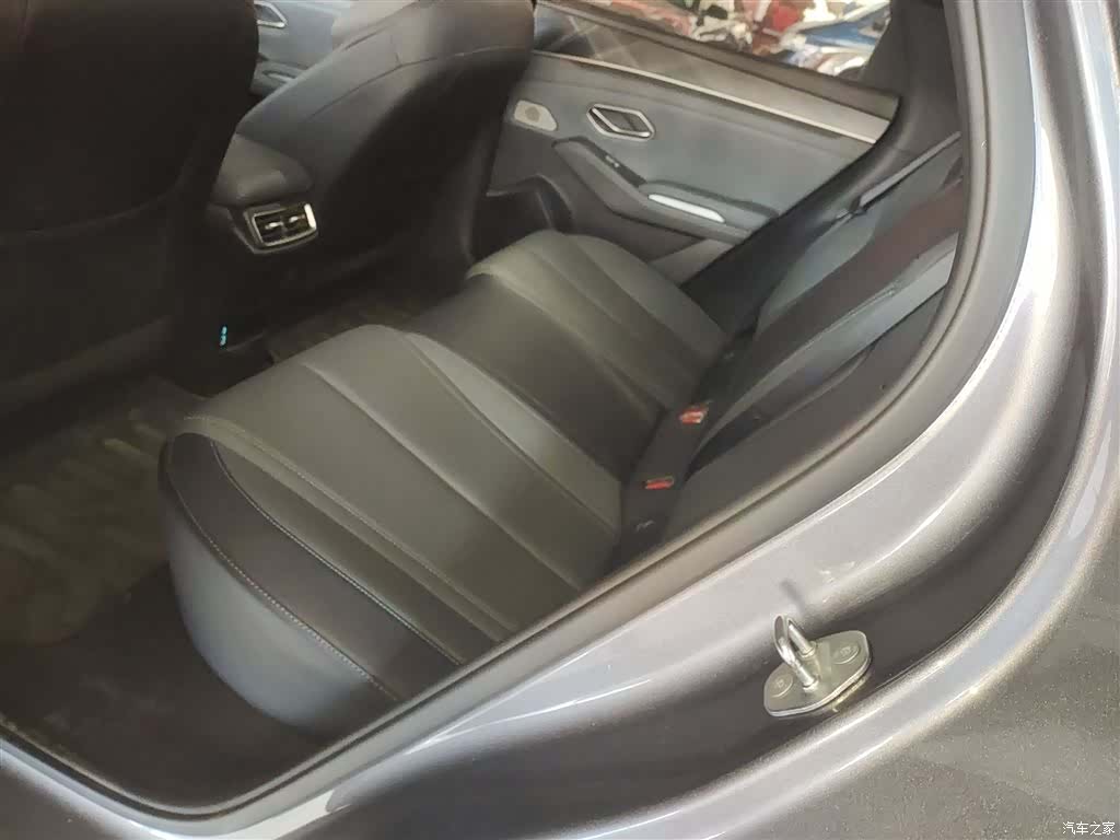 BYD Qin, 2025 17