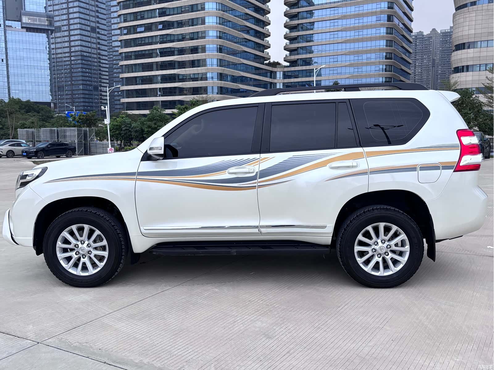 Toyota Prado, 2018 3