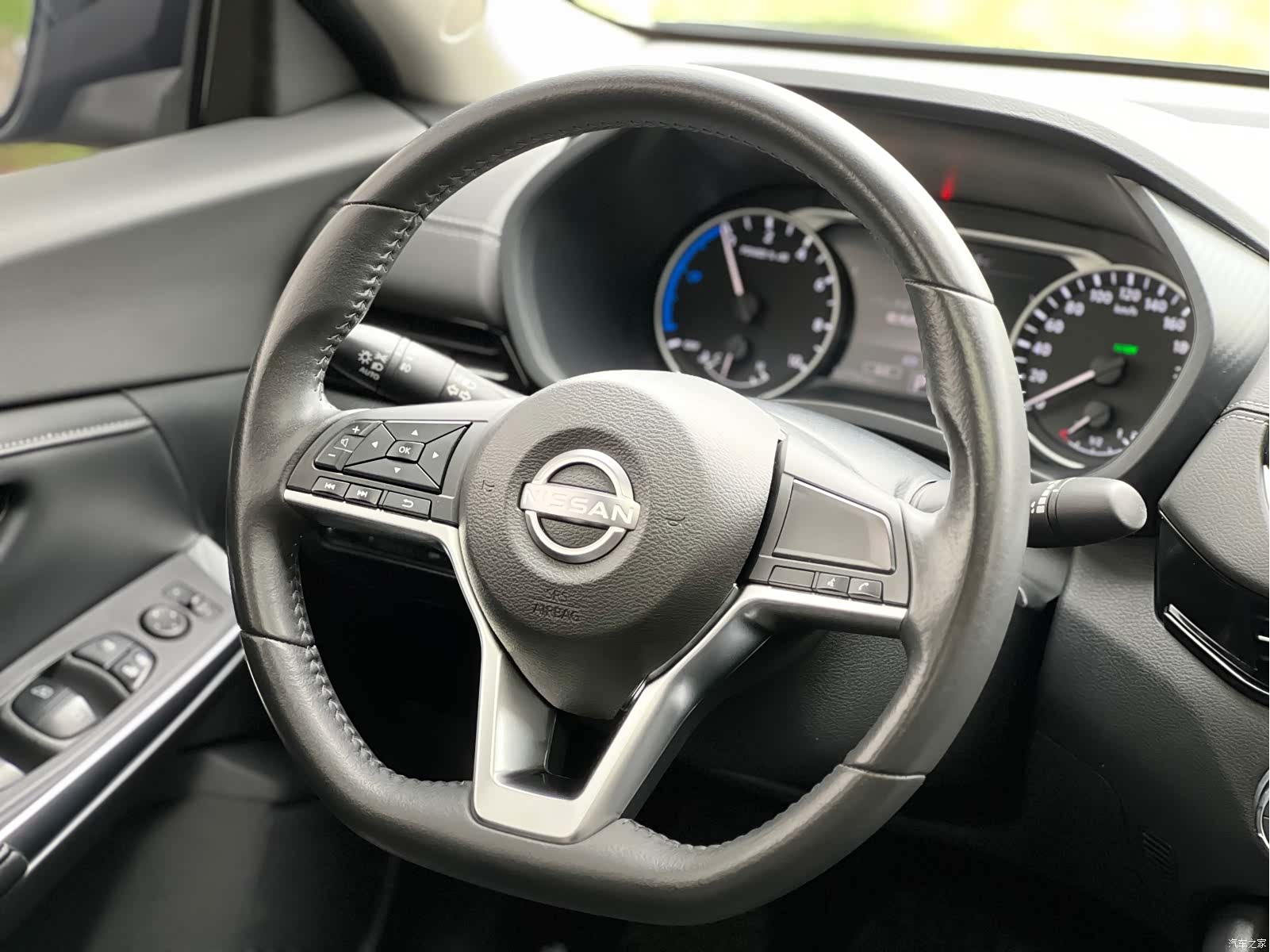 Nissan Sylphy, 2022 11