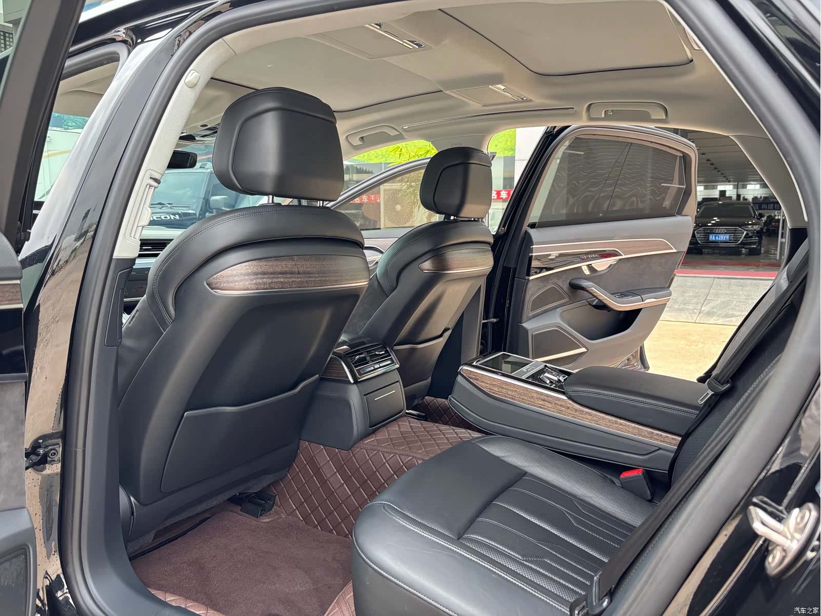 Audi A8L, 2020 8
