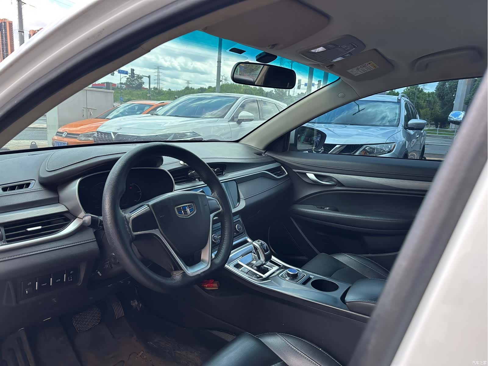 Geely Emgrand, 2018 9