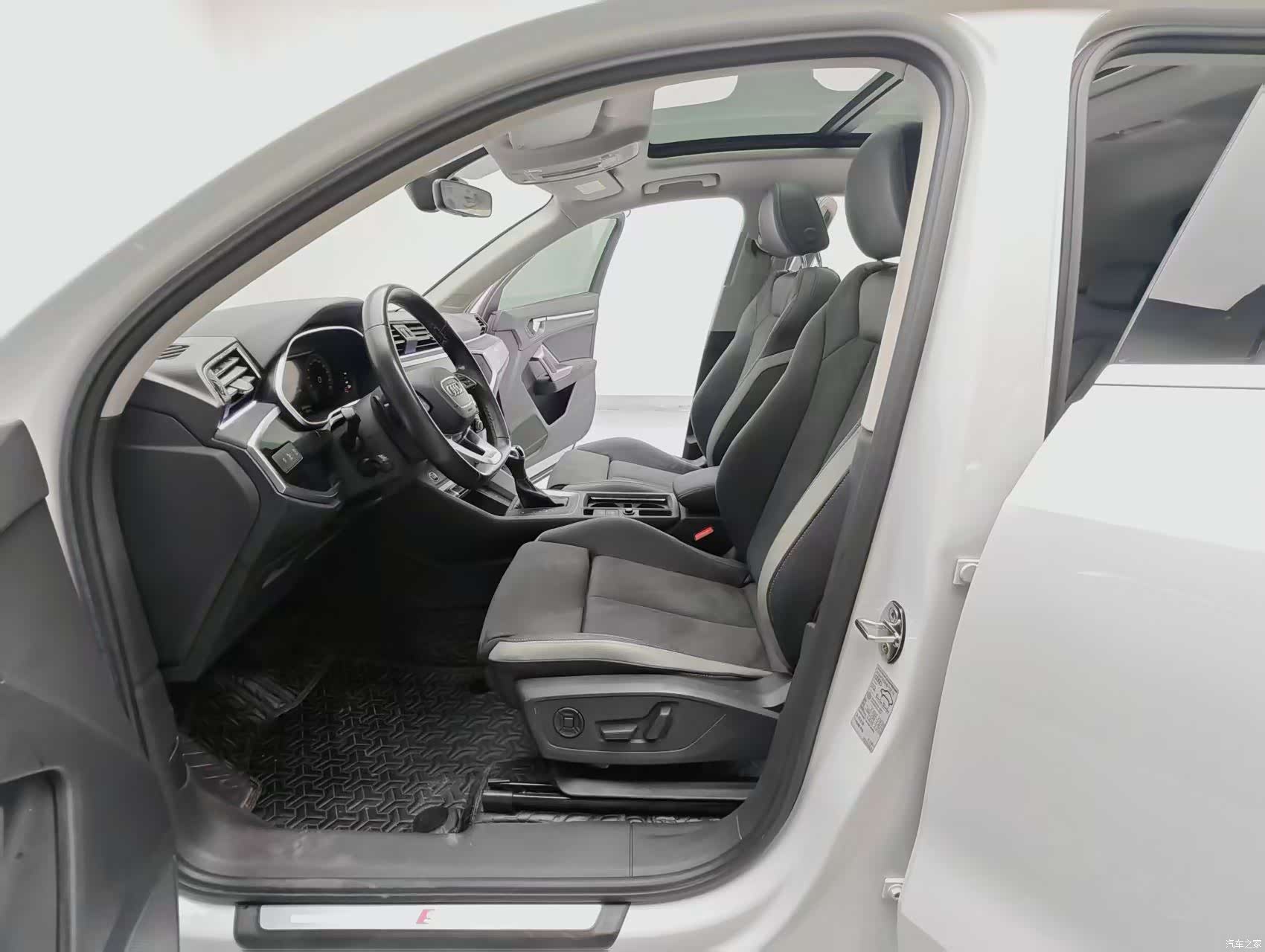 Audi Q3, 2023 9