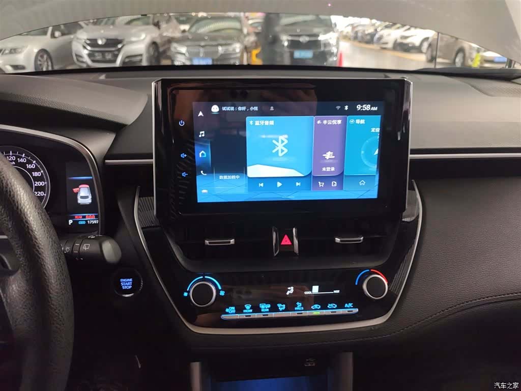 Toyota Frontlander, 2022 13