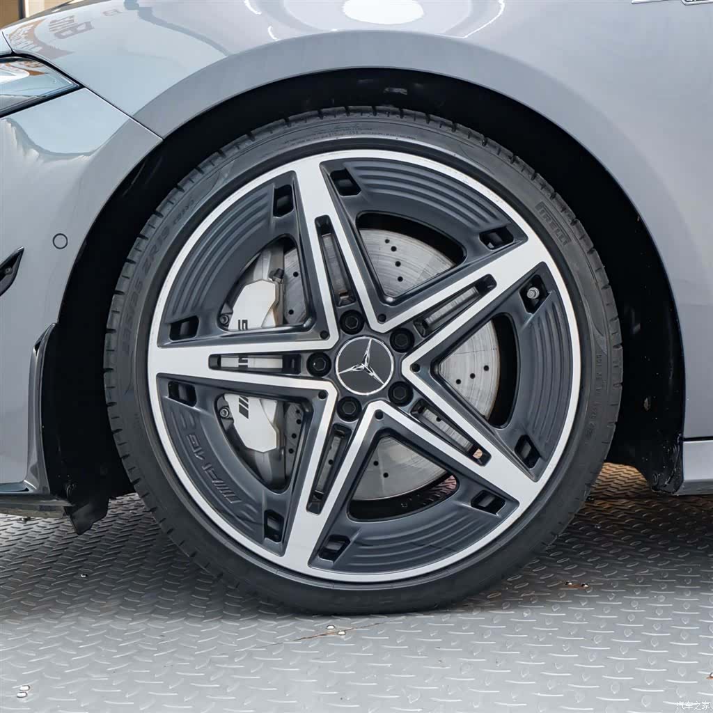 Mercedes-Benz A-Class, 2024 8