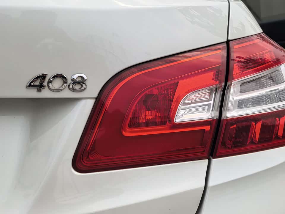 Peugeot 408 Peugeot 408