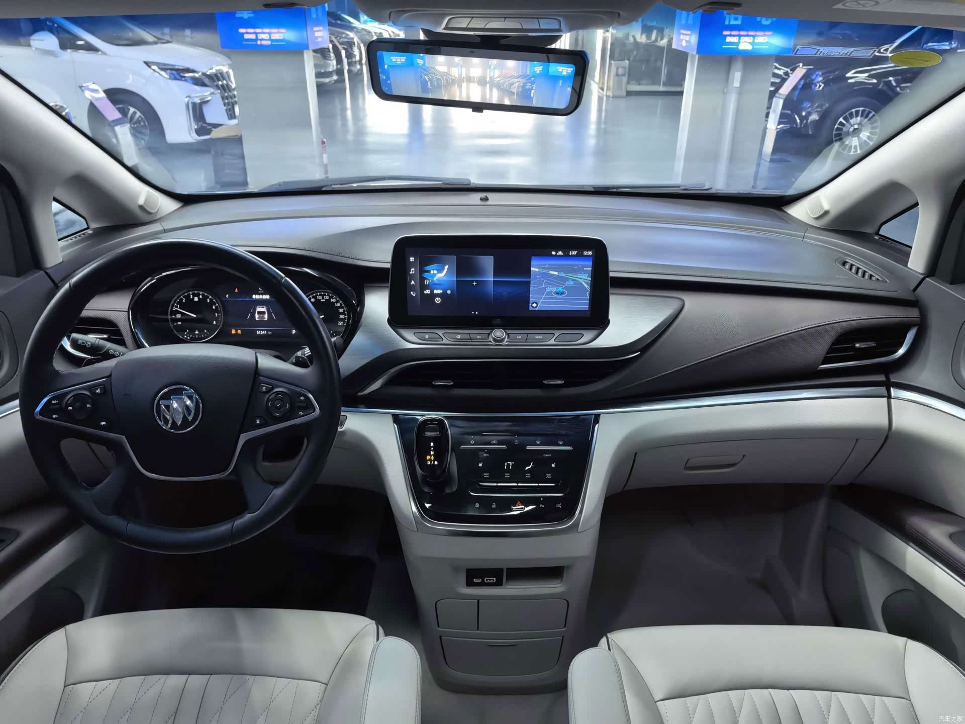Buick GL8, 2022 12