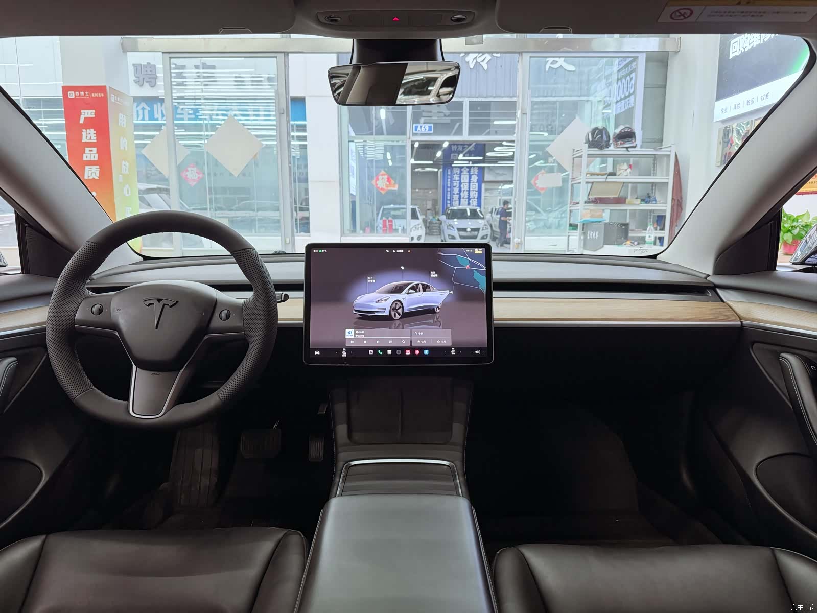 Tesla Model 3, 2023 11